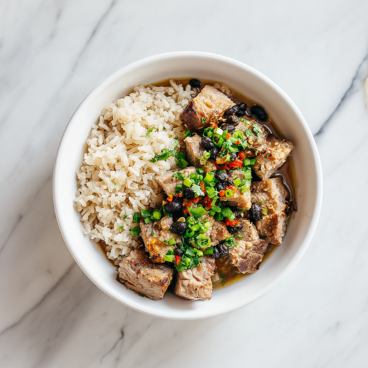 B: Cantonese-Style Steamed Pork Ribs with Black Bean Sauce and Brown Rice 广式豉汁蒸排骨配糙米饭 (August 16/19)